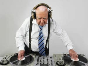 Music Therapy May Hold Quality of Life Benefits For Some Seniors