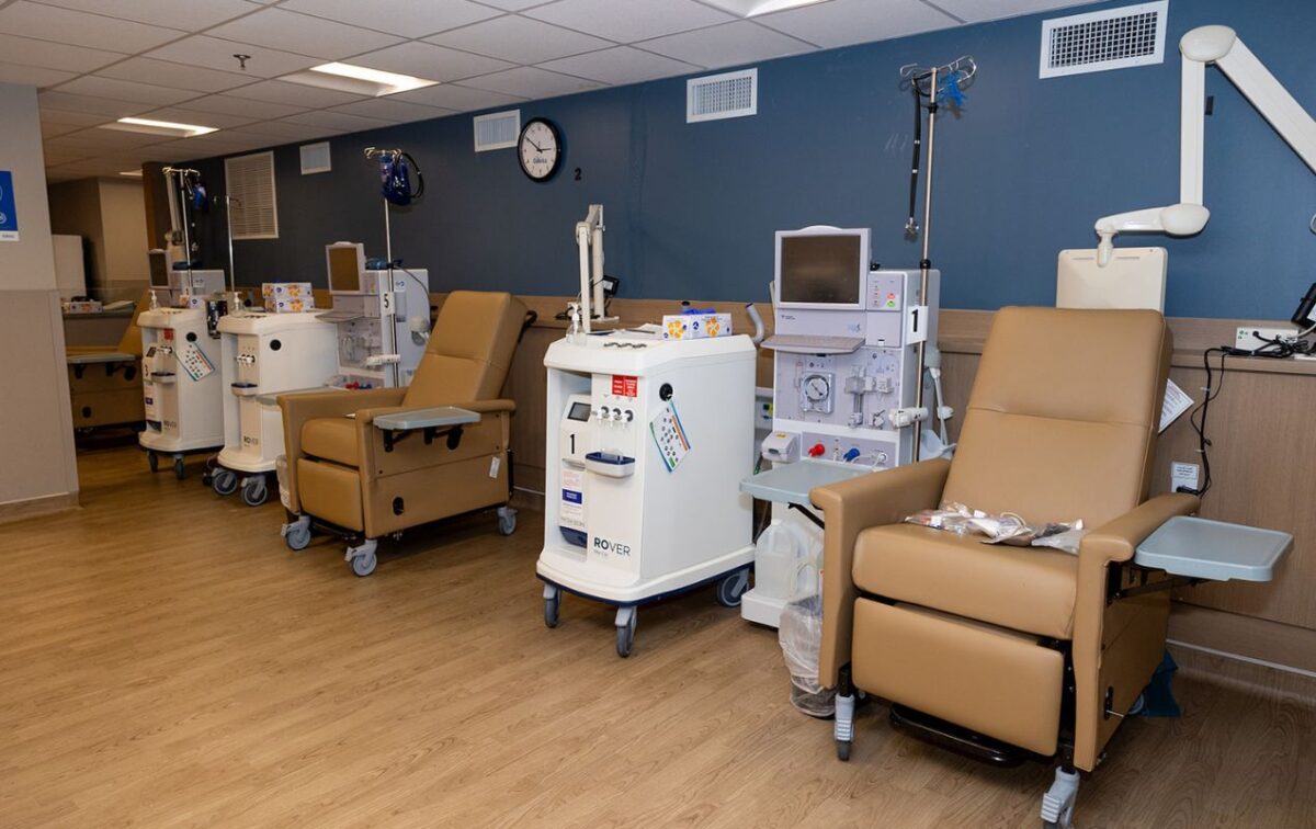 8 Ways Onsite Dialysis Can Help Seniors Maintain Active Lifestyles